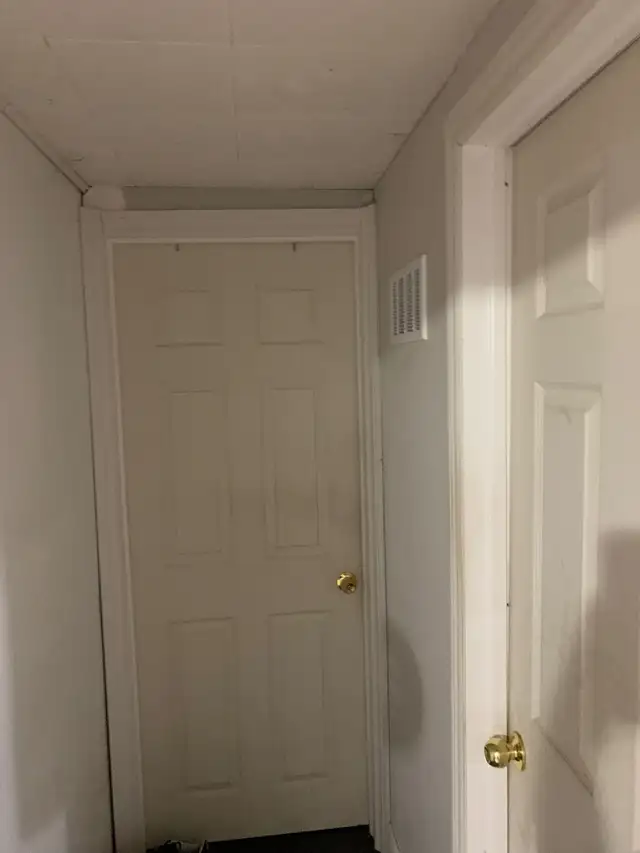 Private Furnished  room for rent in Scarborough - Photo 2
