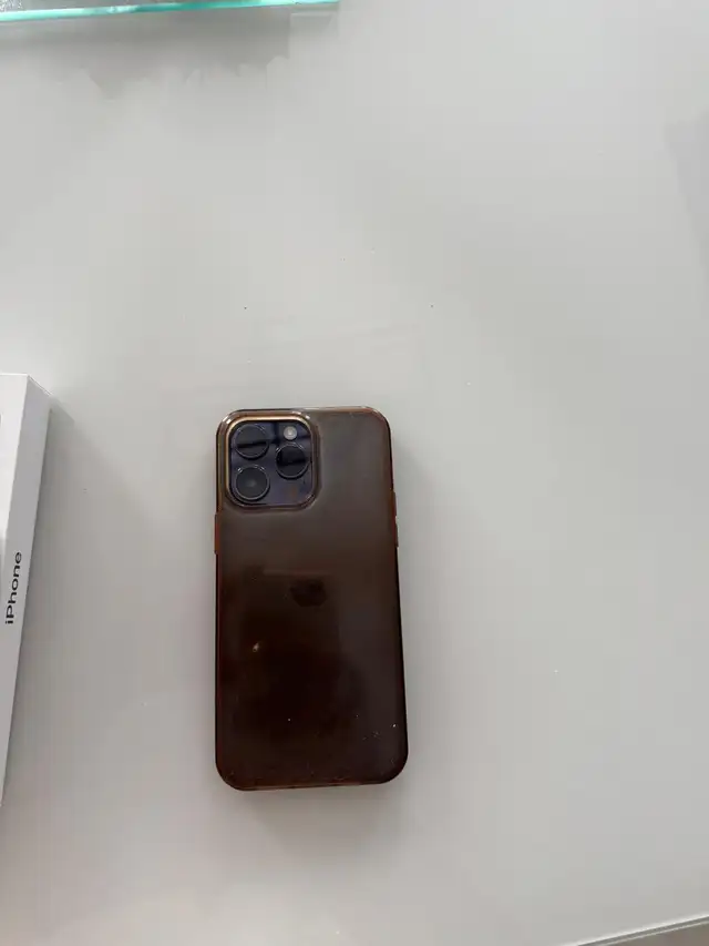 Unlocked Iphone 14 ProMax in excellent condition - Photo 2