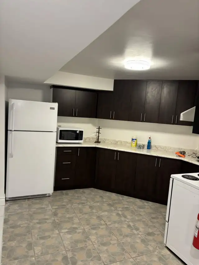 2-Bedroom 1-Bath Basement for Rent – Heartland | All Utilities - Photo 2