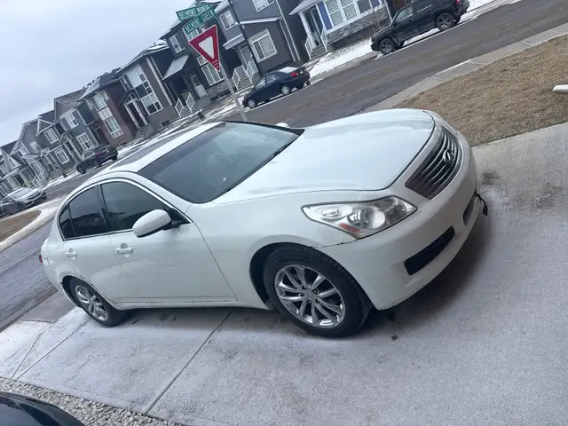 2008 Infiniti G35x . Active. AWD.