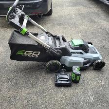 EGO Self-Propelled Lawn Mower With 6ah Battery & Charger