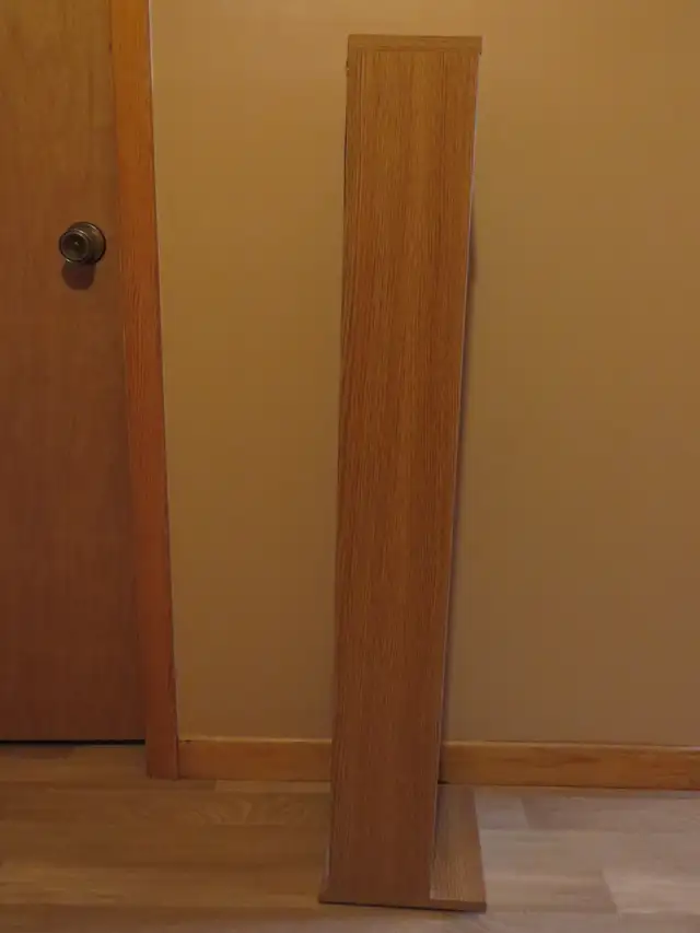 ETAGERE EN BOIS POUR CD SOLIDE ET PESANTE - Photo 2