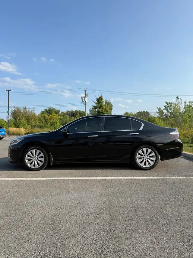 2015 Honda Accord EX-L - Photo 5