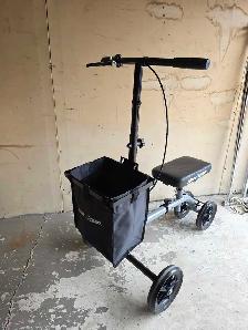 Knee Scooter with basket - Photo 3