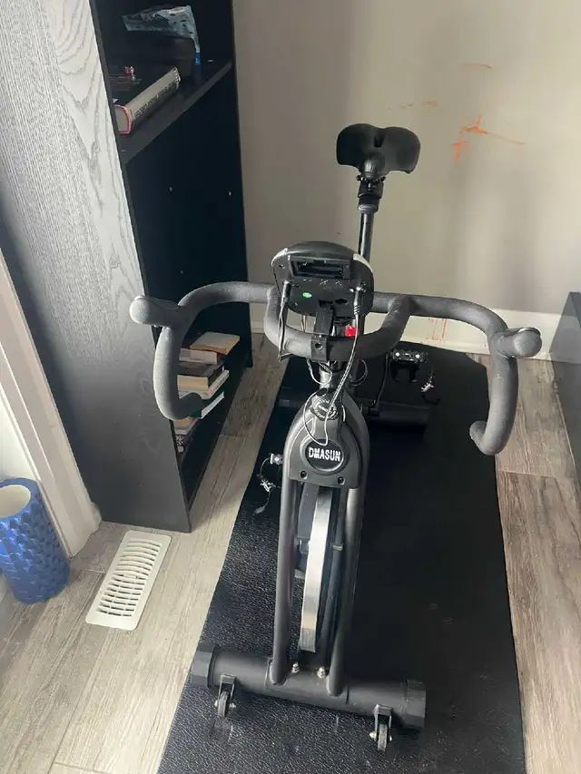 DIWANGUS Exercise Bike - Photo 2