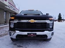 2024 Chevrolet SILVERADO 2500HD LOADED DURAMAX, BUCKETS/CONSOLE - Photo 5