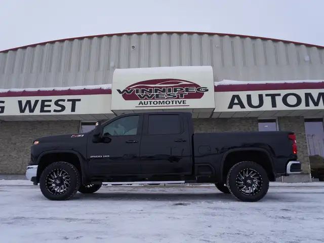 2024 Chevrolet SILVERADO 2500HD LOADED DURAMAX, BUCKETS/CONSOLE - Photo 7