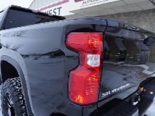 2024 Chevrolet SILVERADO 2500HD LOADED DURAMAX, BUCKETS/CONSOLE - Photo 46