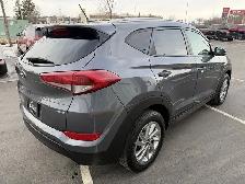 2016 Hyundai TUCSON 2.0L Luxury - Photo 5