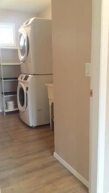 5 Bed 4 Bath 1900 Sq.Ft. Down Town Kelowna - Photo 8