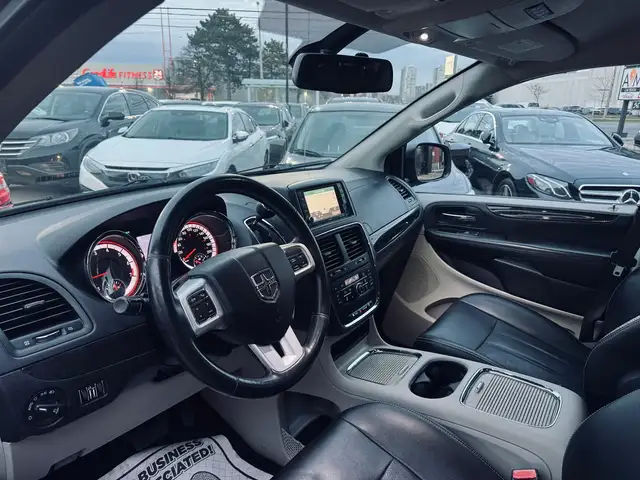 2018 Dodge Grand Caravan Crew - Photo 6