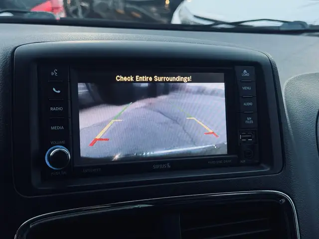 2018 Dodge Grand Caravan Crew - Photo 12