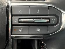 2025 GMC Terrain AWD Elevation - Photo 17