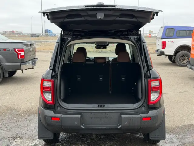 2026 Ford Bronco Sport OUTER BANKS | OUTER BANKS TECH PACKAGE | - Photo 10