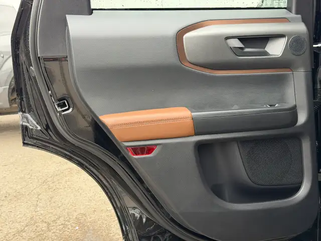 2026 Ford Bronco Sport OUTER BANKS | OUTER BANKS TECH PACKAGE | - Photo 26