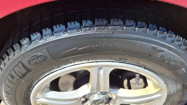 2014 Hyundai Sonata GLS, SEDAN, 2 SETS OF WHEELS, 4 CYL, CERTIFI - Photo 18