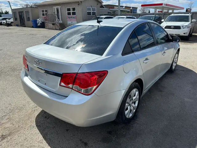2014 Chevrolet Cruze 2LS, SEDAN, 4 CYL, AUTO, GREAT ON FUEL, CER - Photo 5