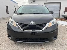 2011 Toyota Sienna LE - Photo 8