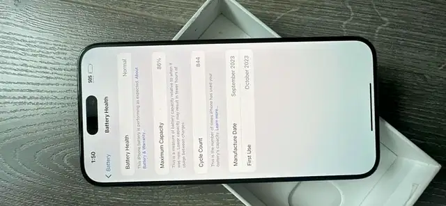 iPhone 15 pro max 256 gb 86% battery Airpods Pkg/Delivery - Photo 7