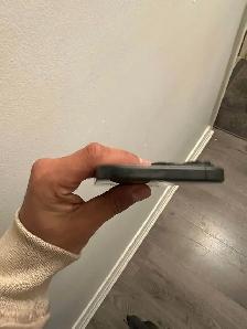 iPhone 15 Pro Max 512gb 84% battery Airpods Pkg/Delivery - Photo 4