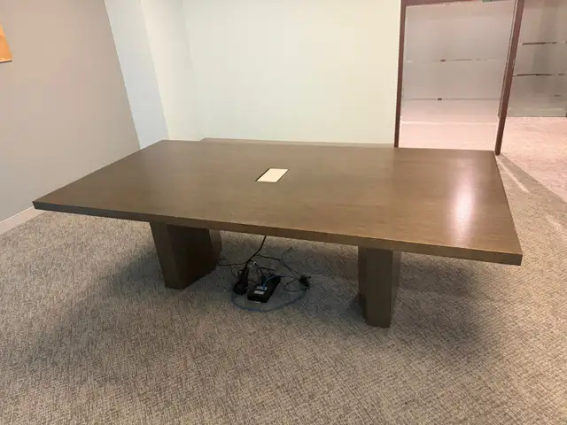 Wooden Boardroom Table 84' x 48' x 29' – Conference Table! - Photo 2
