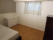 Downstairs room for rent in Oshawa ($650)