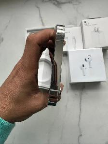 iPhone 13 Pro Max 128GB AirPods & Fast Charger - Photo 6