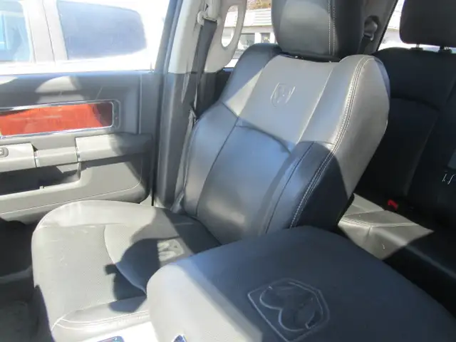 Ram 1500 Laramie  cuir toit ouvrant camera financement maison au - Photo 12