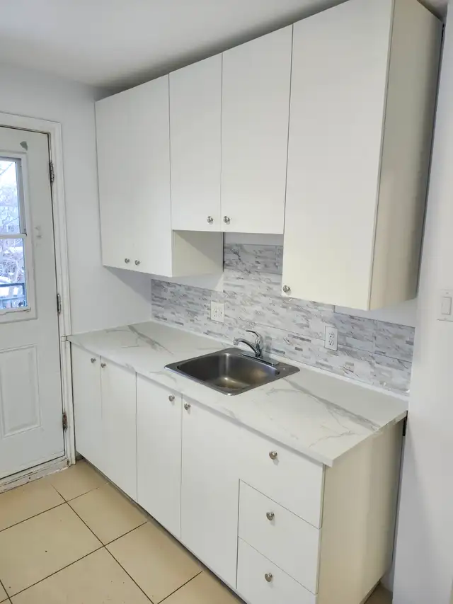 1295$/month-Renovated 41/2-Lachine-Available now. - Photo 3