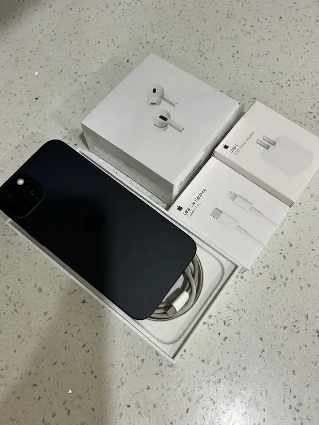iPhone 15 Plus 256GB AirPods Pkg/Delivery