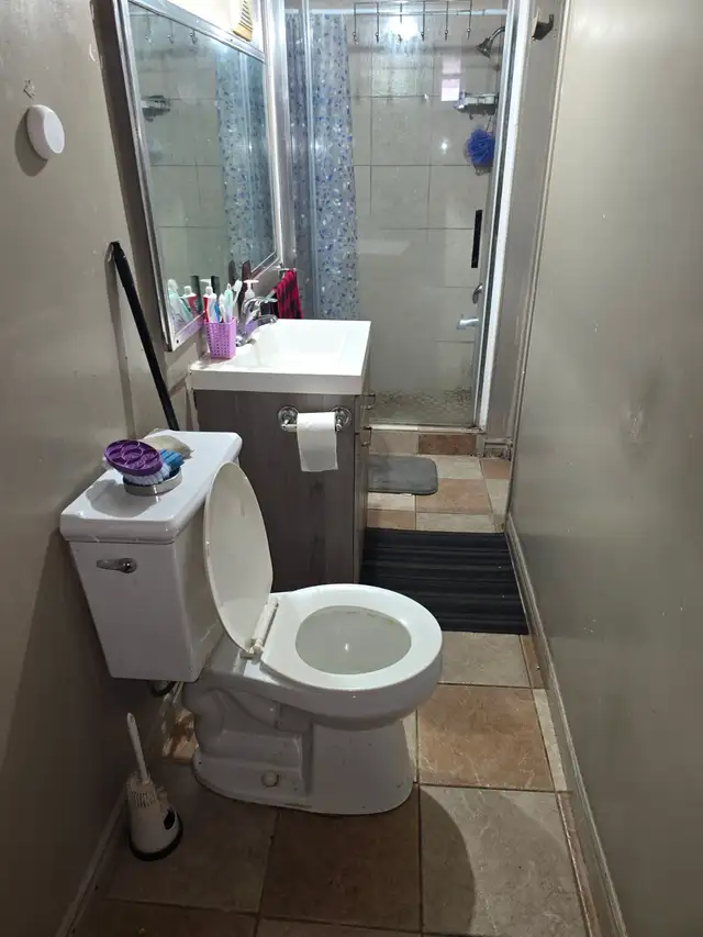 2 Bedrooms Basement Apartment - Photo 7