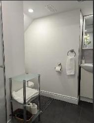 Private Furnished Apartment | Parking | York University - Photo 3
