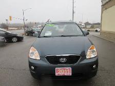 2011 Kia Rondo EX - Photo 2