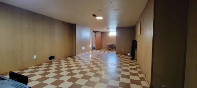 4 bedroom 2 bath house near University available to rent - Photo 5