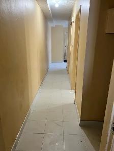 one bedroom unit in 4plxe - Photo 5