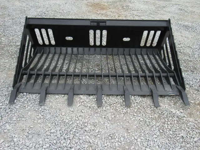 Skid Steer 72' Rock Bucket – Perfect for Heavy Jobs - Photo 3