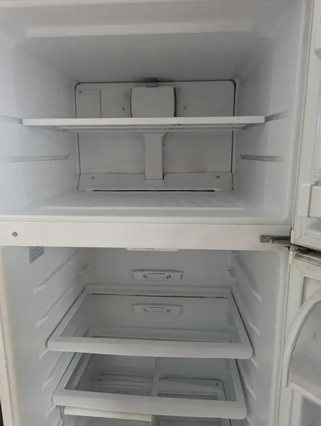 Fridge/Inglis - Photo 3