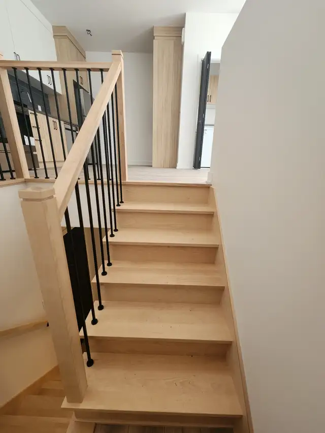 Superbe 5 ½ sur deux niveaux – À deux pas du métro Charlevoix - Photo 6