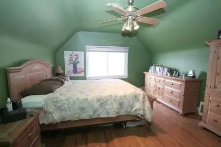 Main & 2nd Floor 4Bedroom,House,Rent $2800,Victoria Pk Ave & Egl - Photo 9