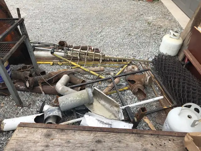 SCRAP METAL REMOVAL (Ridgeway, Fort Erie, Crystal Beach) - Photo 3