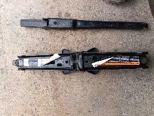 car jack - Photo 2