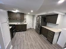 2 Bedroom Den Legal Basement (int. Mississauga Rd/Financial Dr) - Photo 7