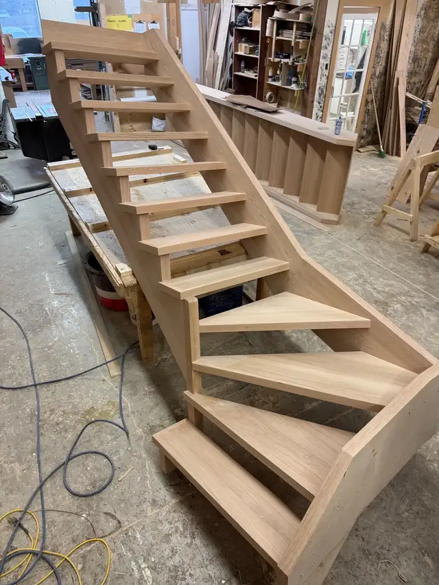 STAIRS AND RAILINGS, FLOOR, TILES  AND  PAINTING!! - Photo 7