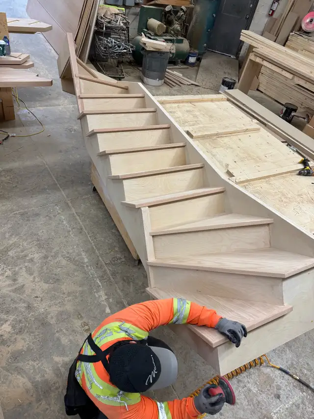 STAIRS AND RAILINGS, FLOOR, TILES  AND  PAINTING!! - Photo 9