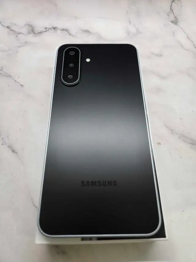 Samsung F17 5G 128GB Like New