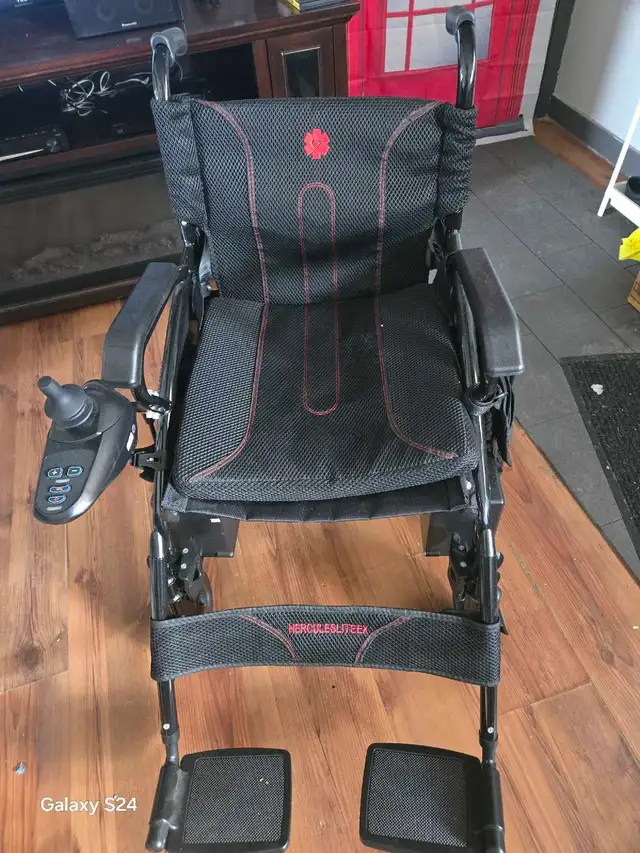 Hercules Lite Ex Powerchair