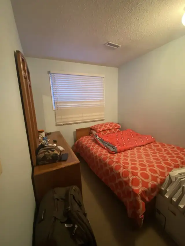 3bedroom upper/lower 4plex unit in Glendale - Photo 5