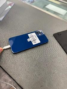 Unlocked Apple iPhone 12 with 1 year warranty ! - Photo 6