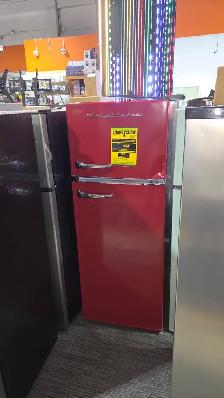 FRIGIDAIRE 7.2CUFT UPRIGHT REFRIGERATOR RED COLOR