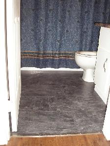 Bachelor Suite in Haywood Court in South Patterson Avail Apr 1st - Photo 4